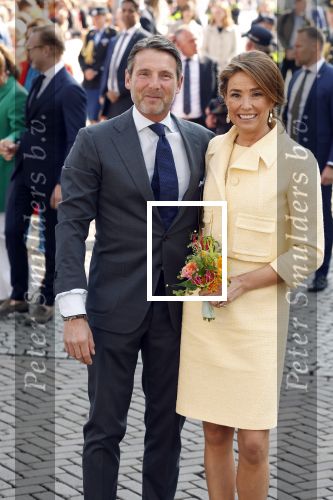 Maastricht 27 april 2022
Koningsdag wordt dit jaar in Maastricht gevierd . Aanwezig Koning Willem Alexander Koningin Maxima Prinses Amalia Prinses Alexia Prinses Ariane Prins Constantijn Prinses Laurentien Prins Maurits Prinses Marilene Prins Bernhard Prinses Annette Prins Floris Prinses Aimee Prins Pieter Christiaan en Prinses Annette.