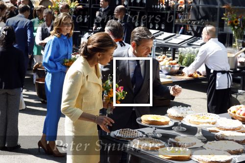 Maastricht 27 april 2022
Koningsdag wordt dit jaar in Maastricht gevierd . Aanwezig Koning Willem Alexander Koningin Maxima Prinses Amalia Prinses Alexia Prinses Ariane Prins Constantijn Prinses Laurentien Prins Maurits Prinses Marilene Prins Bernhard Prinses Annette Prins Floris Prinses Aimee Prins Pieter Christiaan en Prinses Annette.