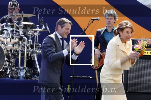 Maastricht 27 april 2022
Koningsdag wordt dit jaar in Maastricht gevierd . Aanwezig Koning Willem Alexander Koningin Maxima Prinses Amalia Prinses Alexia Prinses Ariane Prins Constantijn Prinses Laurentien Prins Maurits Prinses Marilene Prins Bernhard Prinses Annette Prins Floris Prinses Aimee Prins Pieter Christiaan en Prinses Annette.