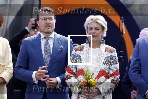 Maastricht 27 april 2022
Koningsdag wordt dit jaar in Maastricht gevierd . Aanwezig Koning Willem Alexander Koningin Maxima Prinses Amalia Prinses Alexia Prinses Ariane Prins Constantijn Prinses Laurentien Prins Maurits Prinses Marilene Prins Bernhard Prinses Annette Prins Floris Prinses Aimee Prins Pieter Christiaan en Prinses Annette.