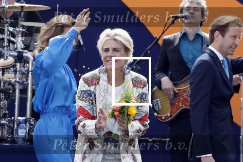 Maastricht 27 april 2022
Koningsdag wordt dit jaar in Maastricht gevierd . Aanwezig Koning Willem Alexander Koningin Maxima Prinses Amalia Prinses Alexia Prinses Ariane Prins Constantijn Prinses Laurentien Prins Maurits Prinses Marilene Prins Bernhard Prinses Annette Prins Floris Prinses Aimee Prins Pieter Christiaan en Prinses Annette.