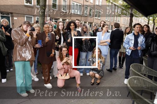 Amsterdam 29 april 2022
Opening Restaurant Poppys van Moise Trustfull Carola Kirschbaum en Britt Scholte in de amsterdamse pijp. Quinty Trustfull
