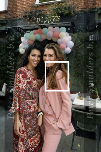 Amsterdam 29 april 2022
Opening Restaurant Poppys van Moise Trustfull Carola Kirschbaum en Britt Scholte in de amsterdamse pijp. Moise en Quinty Trustfull