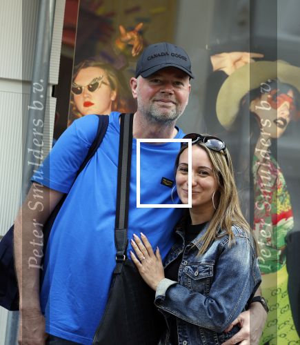 Amsterdam 7 mei 2022
Raymond v Barneveld met zijn vriendin/ verloofde Julia Evans op de pc hooftstraat.