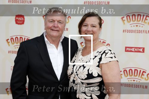 Amsterdam 10 mei 2022
Premiere Foodies in Tuschinski met oa Ilse warringa Holly Brood Sanne Langelaar Sanne Vogel Sinan Eroglu Quiah Shilue Roue Verveer en Johanna Hagen. Rene Mioch met