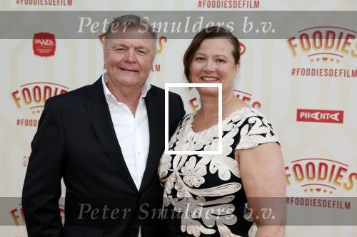 Amsterdam 10 mei 2022
Premiere Foodies in Tuschinski met oa Ilse warringa Holly Brood Sanne Langelaar Sanne Vogel Sinan Eroglu Quiah Shilue Roue Verveer en Johanna Hagen. Rene Mioch met