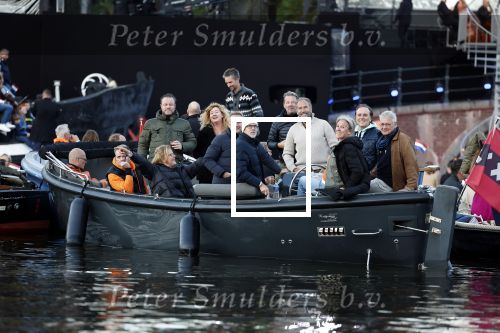 Amsterdam 5 mei 2022
5 mei concert op de amstel bij Carre met oa aanwezig Koning Willem Alexander en Koningin Maxima . Richard Kleinsman met vrouw en vrienden
