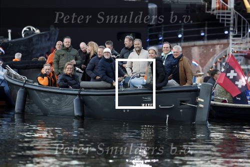 Amsterdam 5 mei 2022
5 mei concert op de amstel bij Carre met oa aanwezig Koning Willem Alexander en Koningin Maxima . Richard Kleinsman met vrouw en vrienden