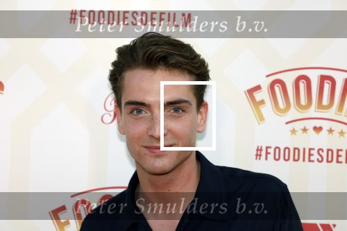 Amsterdam 10 mei 2022
Premiere Foodies in Tuschinski met oa Ilse warringa Holly Brood Sanne Langelaar Sanne Vogel Sinan Eroglu Quiah Shilue Roue Verveer en Johanna Hagen. Robbert Rodenburg en Talisia Misiedjan