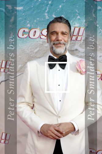 Amsterdam 20 april 2022
Premiere Costa in Tuschinski. Castleden oa , Katja Schuurman Abbey Hoes Soy Kroon Stephanie v Eer Oscar Aerts Sinan Eroglu Roeland Fernhout Tina de Bruin en Lisa Zweerman . De regisseur is Jon Karhaus en Diederik Jekel heeft het script geschreven.
