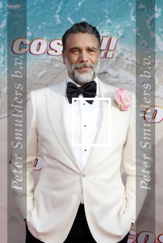 Amsterdam 20 april 2022
Premiere Costa in Tuschinski. Castleden oa , Katja Schuurman Abbey Hoes Soy Kroon Stephanie v Eer Oscar Aerts Sinan Eroglu Roeland Fernhout Tina de Bruin en Lisa Zweerman . De regisseur is Jon Karhaus en Diederik Jekel heeft het script geschreven.
