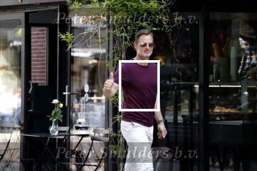 Amsterdam 19 april 2022
Ronald de Boer op straat in Amsterdam zuid