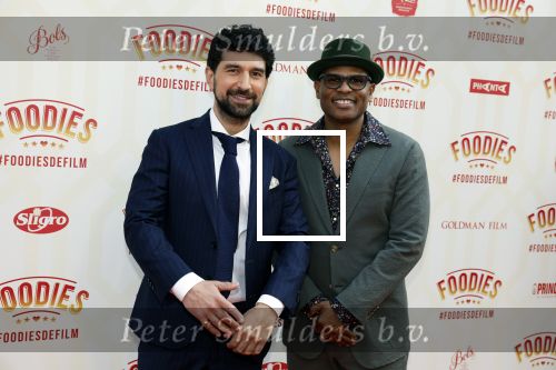 Amsterdam 10 mei 2022
Premiere Foodies in Tuschinski met oa Ilse warringa Holly Brood Sanne Langelaar Sanne Vogel Sinan Eroglu Quiah Shilue Roue Verveer en Johanna Hagen. Roue kwam met zijn gezin