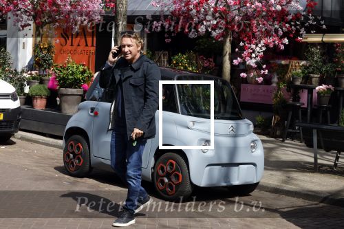 Amsterdam 19 april 2022
Sanne Rosinga in zijn electrische citroen