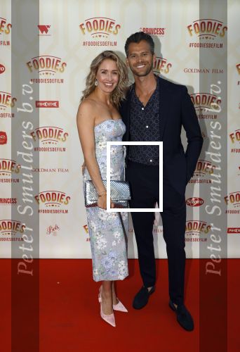 Amsterdam 10 mei 2022
Premiere Foodies in Tuschinski met oa Ilse warringa Holly Brood Sanne Langelaar Sanne Vogel Sinan Eroglu Quiah Shilue Roue Verveer en Johanna Hagen.