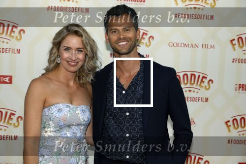 Amsterdam 10 mei 2022
Premiere Foodies in Tuschinski met oa Ilse warringa Holly Brood Sanne Langelaar Sanne Vogel Sinan Eroglu Quiah Shilue Roue Verveer en Johanna Hagen.