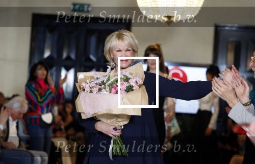 Amsterdam 6 april 2022
De 100e modeshow van Sheila de Vries in het college Hotel.
oa Denise Boekhoff en Nadia Palesa lopen mee.