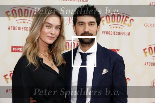 Amsterdam 10 mei 2022
Premiere Foodies in Tuschinski met oa Ilse warringa Holly Brood Sanne Langelaar Sanne Vogel Sinan Eroglu Quiah Shilue Roue Verveer en Johanna Hagen.