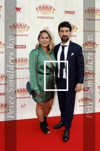 Amsterdam 10 mei 2022
Premiere Foodies in Tuschinski met oa Ilse warringa Holly Brood Sanne Langelaar Sanne Vogel Sinan Eroglu Quiah Shilue Roue Verveer en Johanna Hagen.