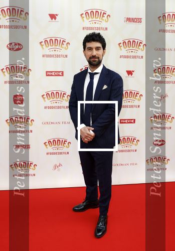 Amsterdam 10 mei 2022
Premiere Foodies in Tuschinski met oa Ilse warringa Holly Brood Sanne Langelaar Sanne Vogel Sinan Eroglu Quiah Shilue Roue Verveer en Johanna Hagen.