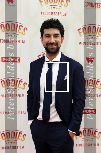 Amsterdam 10 mei 2022
Premiere Foodies in Tuschinski met oa Ilse warringa Holly Brood Sanne Langelaar Sanne Vogel Sinan Eroglu Quiah Shilue Roue Verveer en Johanna Hagen.