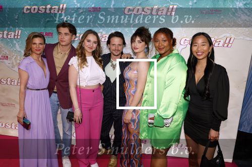 Amsterdam 20 april 2022
Premiere Costa in Tuschinski. Castleden oa , Katja Schuurman Abbey Hoes Soy Kroon Stephanie v Eer Oscar Aerts Sinan Eroglu Roeland Fernhout Tina de Bruin en Lisa Zweerman . De regisseur is Jon Karhaus en Diederik Jekel heeft het script geschreven. Noa Zwan tamara Brinkman Noel v Kleef Sophie Bouquet Tommy v Lent