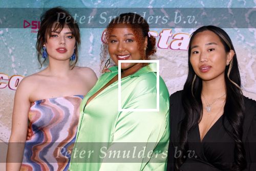 Amsterdam 20 april 2022
Premiere Costa in Tuschinski. Castleden oa , Katja Schuurman Abbey Hoes Soy Kroon Stephanie v Eer Oscar Aerts Sinan Eroglu Roeland Fernhout Tina de Bruin en Lisa Zweerman . De regisseur is Jon Karhaus en Diederik Jekel heeft het script geschreven. Noa Zwan tamara Brinkman Noel v Kleef Sophie Bouquet Tommy v Lent