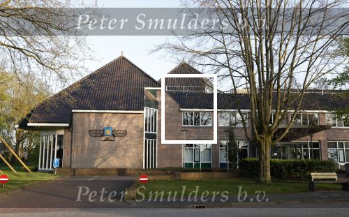 Ijhorst Staphorst 19 april 2022
Anne Lok vertrekt vanaf haar huis naar het stadhuis van Staphorst