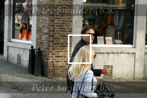 Maastricht 27 april 2022
Koningsdag wordt dit jaar in Maastricht gevierd . Aanwezig Koning Willem Alexander Koningin Maxima Prinses Amalia Prinses Alexia Prinses Ariane Prins Constantijn Prinses Laurentien Prins Maurits Prinses Marilene Prins Bernhard Prinses Annette Prins Floris Prinses Aimee Prins Pieter Christiaan en Prinses Annette. Steven jansen met de vrouyw van zijn compagnon en Dione Stax lopen over de route