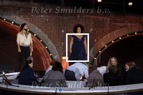 Amsterdam 5 mei 2022
5 mei concert op de amstel bij Carre met oa aanwezig Koning Willem Alexander en Koningin Maxima . Tania Cross
