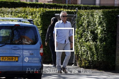 Amsterdam 9 mei 2022
Tom egbers heeft in 2021 samen met zijn vrouw Janke Dekker een nieuw huis in Amsterdam gekocht