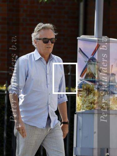 Amsterdam 9 mei 2022
Tom egbers heeft in 2021 samen met zijn vrouw Janke Dekker een nieuw huis in Amsterdam gekocht