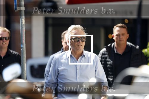 Amsterdam 9 mei 2022
Tom egbers heeft in 2021 samen met zijn vrouw Janke Dekker een nieuw huis in Amsterdam gekocht
