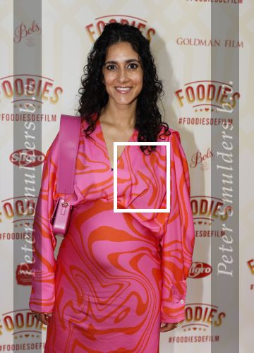 Amsterdam 10 mei 2022
Premiere Foodies in Tuschinski met oa Ilse warringa Holly Brood Sanne Langelaar Sanne Vogel Sinan Eroglu Quiah Shilue Roue Verveer en Johanna Hagen. Toprak Yalciner (zwanger) met partner