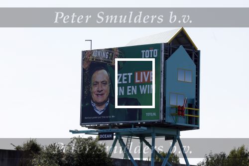 Utrecht 8 mei 2022
Toto abri met daarop alleen Dick Advocaat