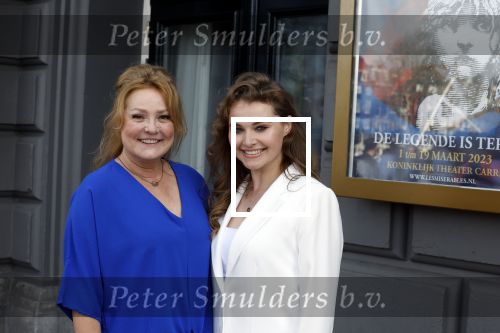 Amsterdam 19 april 2022
Castpresentatie van Les Miserables met oa Sem Gerritsma, Channah Hewitt Mark Roy Luykx Ellen Pieters Milan van Waardenburg Freek Bartels Vajen van den Bosch Producenten Hans Cornelissen en Ruud de Graaf in Koninklijk Theater Carre.