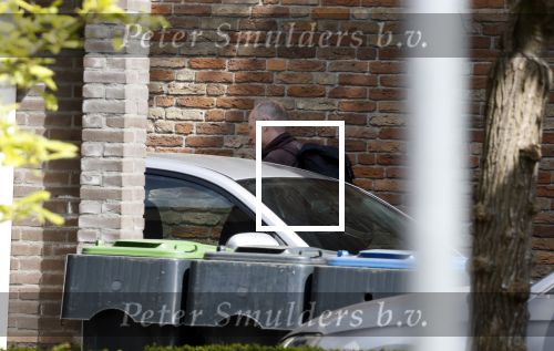 Harderwijk 4 mei 2022
Volkert v d Graaf komt bij zijn huis aan en zijn vrouw gaat weg