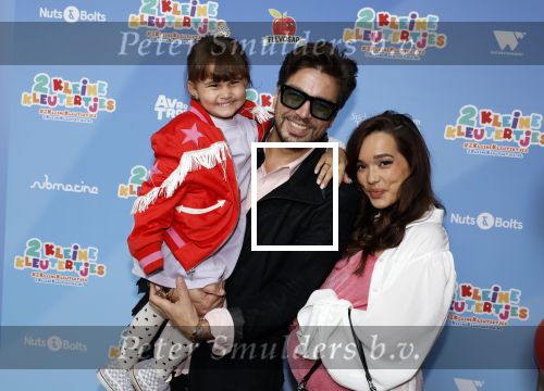 Amsterdam 1 mei 2022
Premiere 2 kleine kleutertjes bedacht door Jan Smit .
Waylon kwam met zijn zwangere vriendin Bibi Breijman en hun dochter