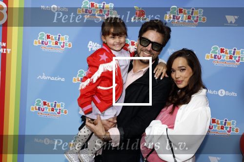 Amsterdam 1 mei 2022
Premiere 2 kleine kleutertjes bedacht door Jan Smit .
Waylon kwam met zijn zwangere vriendin Bibi Breijman en hun dochter