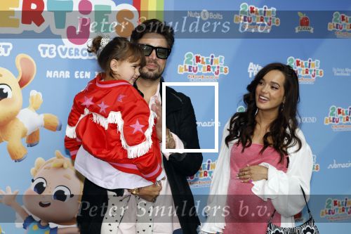 Amsterdam 1 mei 2022
Premiere 2 kleine kleutertjes bedacht door Jan Smit .
Waylon kwam met zijn zwangere vriendin Bibi Breijman en hun dochter