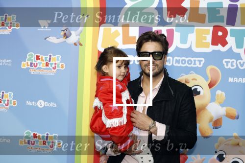Amsterdam 1 mei 2022
Premiere 2 kleine kleutertjes bedacht door Jan Smit .
Waylon kwam met zijn zwangere vriendin Bibi Breijman en hun dochter