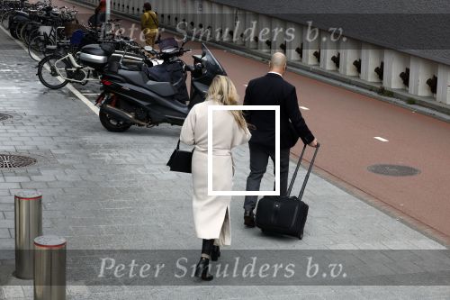 Amsterdam 15 april 2022
Rechtszaak Yvonne Coldeweijer vs Samantha Steenwijk in rechtbank Amsterdam . Yvonne met haar advocaat Allon Kijl