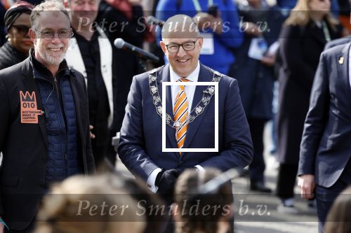 Rotterdam 27 april 2023
Koningsdag 2023 in Rotterdam met aanwezig Koning Willem Alexander, KoninginMaxima ,Prinses Amalia, Prinses Ariane ,Prins Constantijn ,Prinses Laurentien ,Prins Maurits ,Prinses Marilene ,Prins Bernhard ,Prinses Annette ,Prins Floris ,Prinses Aimee ,Prins Pieter Christiaan, en Prinses Anita .
Burgemeester Aboutaleb is de gastheer.