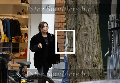 Amsterdam 5 mei 2023
Amandag Balk en haar vriend Ed den Hollander op straat in Amsterdam zuid. Ed rijdt in een prachtige Rolls Royce.
