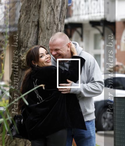 Amsterdam 5 mei 2023
Amandag Balk en haar vriend Ed den Hollander op straat in Amsterdam zuid. Ed rijdt in een prachtige Rolls Royce.