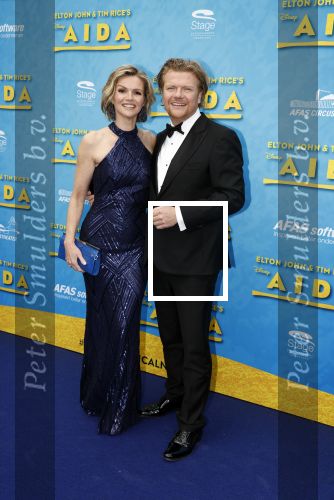 Scheveningen 23 april 2023
Premiere AIDA in het circustheater in Scheveningen .
Bastiaan Ragas en Tooske Ragas kwamen met hun kinderen en met ex partner Laura Vlasblom