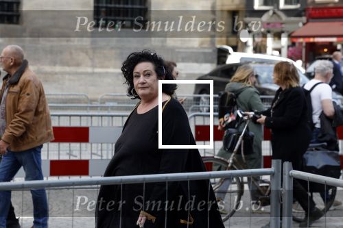 Amsterdam 4 mei 2023
Dodenherdenking 2023 op de dam . Caroline v d Plas op weg naar de dodenherdenking.