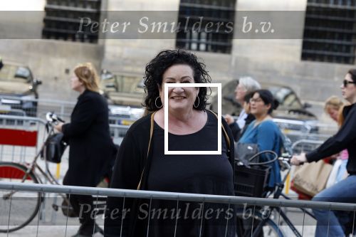 Amsterdam 4 mei 2023
Dodenherdenking 2023 op de dam . Caroline v d Plas op weg naar de dodenherdenking.