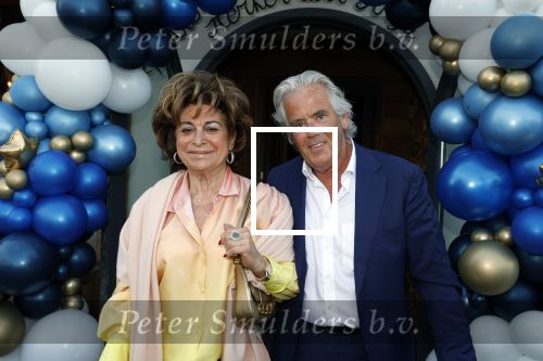 Noorden  30 april 2023
Gerard Joling viert zijn 63e verjaardag.
Christine Kroonenberg met partner