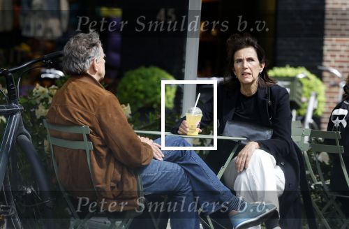 Amsterdam 12 mei 2023
Dick Maas en zijn vrouw Esme Lammers doen terrasje in Amsterdam zuid.